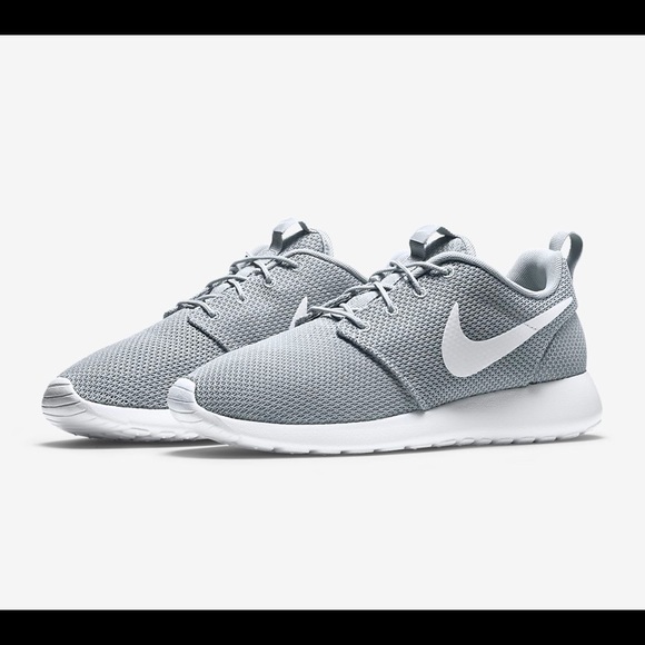 w nike roshe one